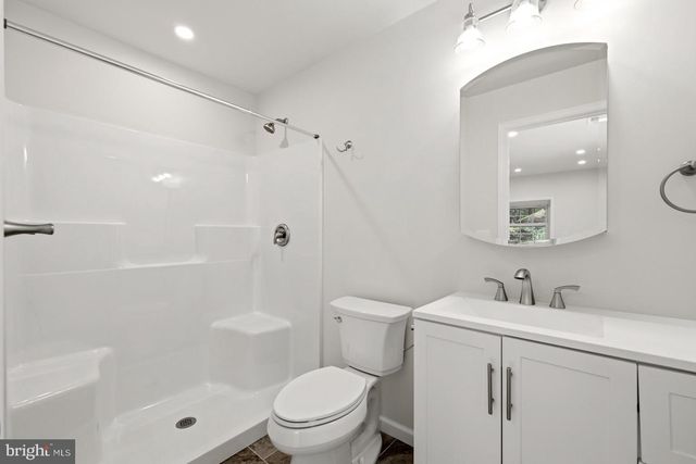 512 W ROCKY RUN RD, Fredericksburg, VA 22406