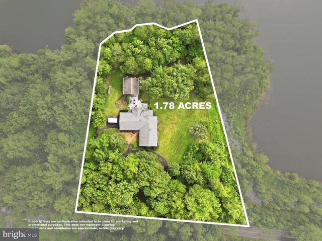 512 W ROCKY RUN RD, Fredericksburg, VA 22406