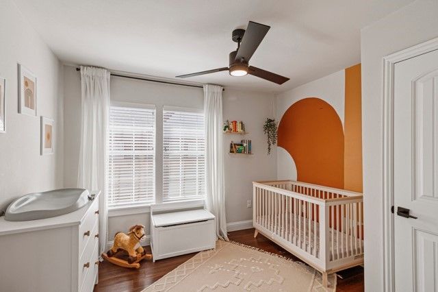 2744 Catherine Street, Dallas, TX 75211