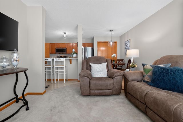 15955 Finch Lane, Apple Valley, MN 55124
