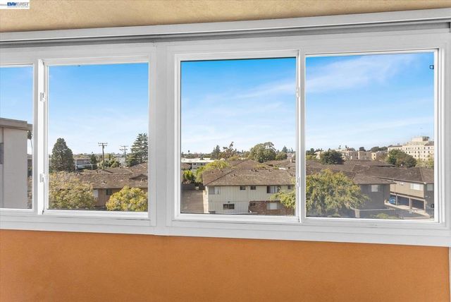 2137 Otis Dr 305, Alameda, CA 94501
