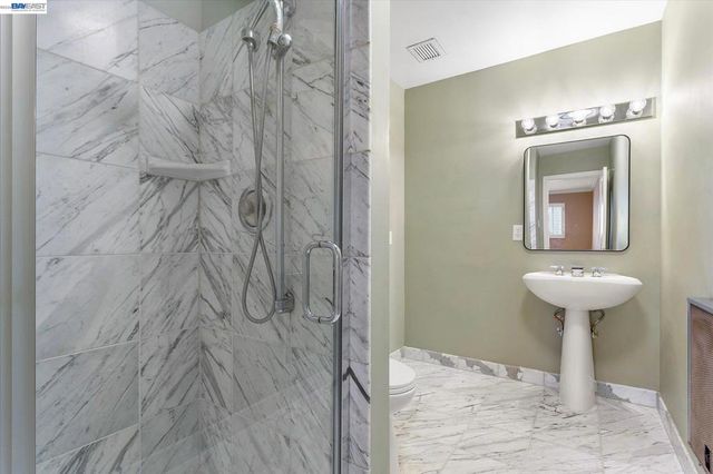 2137 Otis Dr 305, Alameda, CA 94501