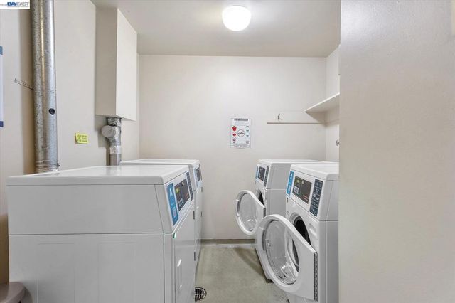 2137 Otis Dr 305, Alameda, CA 94501