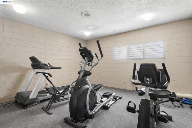 2137 Otis Dr 305, Alameda, CA 94501