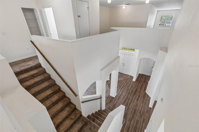 3307 PINE TOP DRIVE, Valrico, FL 33594