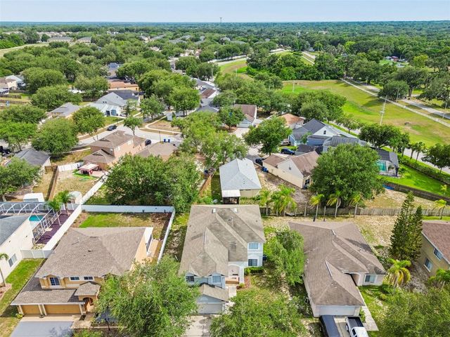 3307 PINE TOP DRIVE, Valrico, FL 33594