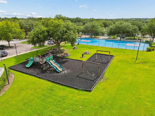 3307 PINE TOP DRIVE, Valrico, FL 33594