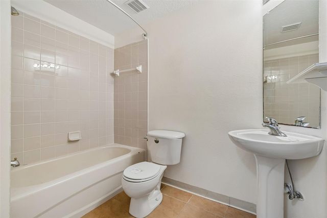 3307 PINE TOP DRIVE, Valrico, FL 33594