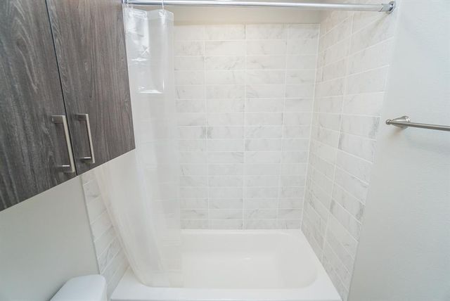 2401 Crawford Street A112, Houston, TX 77004