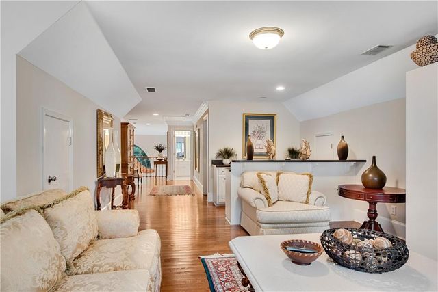 920 Renaissance Way, Roswell, GA 30076