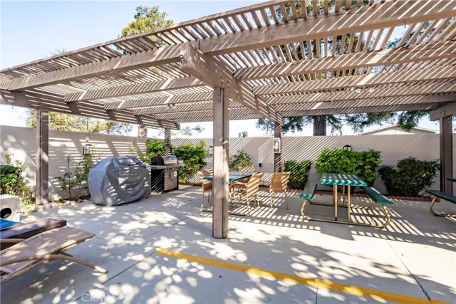14851 Jeffrey 145, Irvine, CA 92618