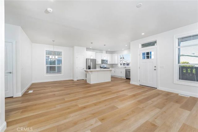 14851 Jeffrey 145, Irvine, CA 92618