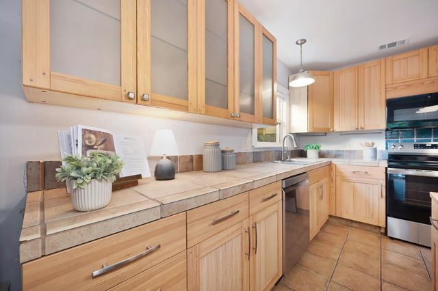 4500 U St, Sacramento, CA 95817