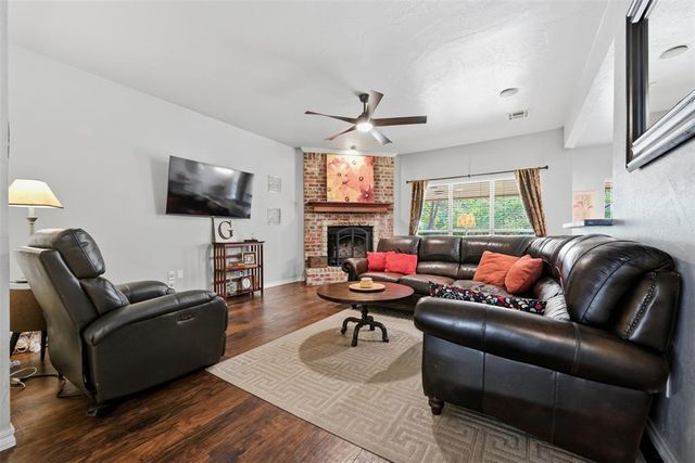139 Tulip Trail, Edmond, OK 73025