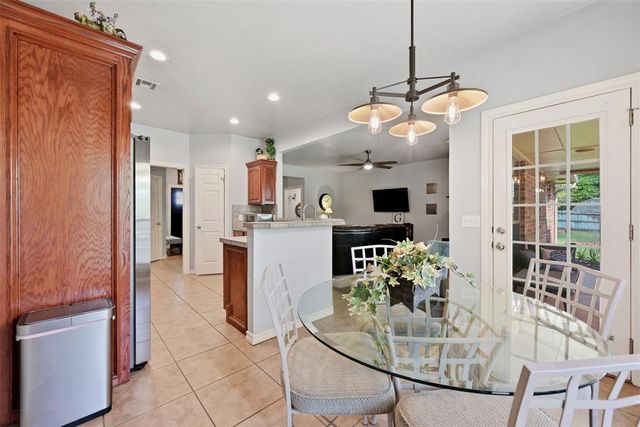 139 Tulip Trail, Edmond, OK 73025