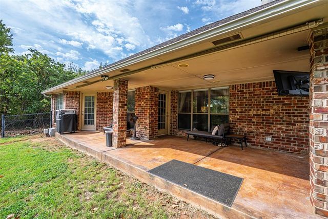 139 Tulip Trail, Edmond, OK 73025