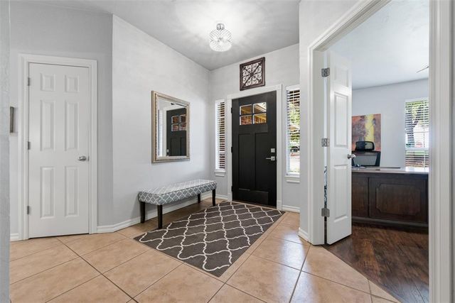 139 Tulip Trail, Edmond, OK 73025