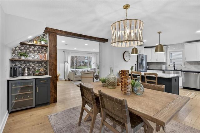 6204 W 61st Terrace, Mission, KS 66202