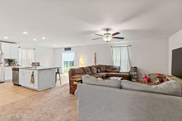 1306 Patti Lane SE, Bolivia, NC 28422