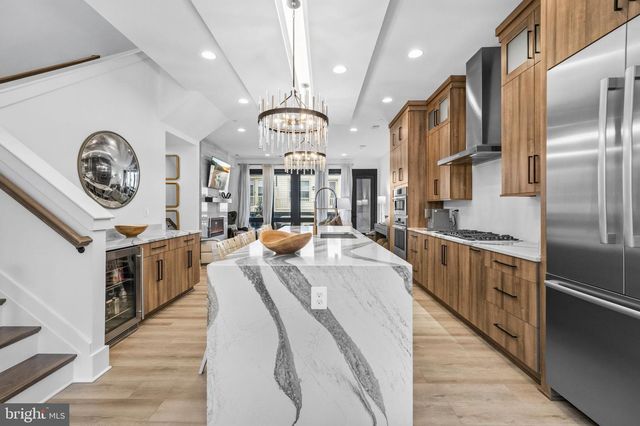 14936 DISPATCH ST, Rockville, MD 20850