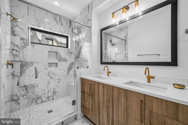 14936 DISPATCH ST, Rockville, MD 20850