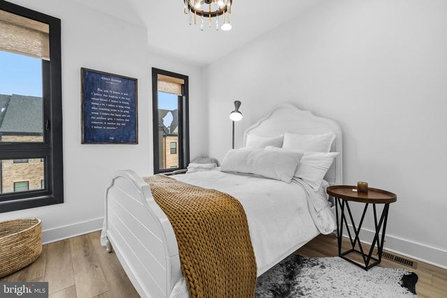 14936 DISPATCH ST, Rockville, MD 20850