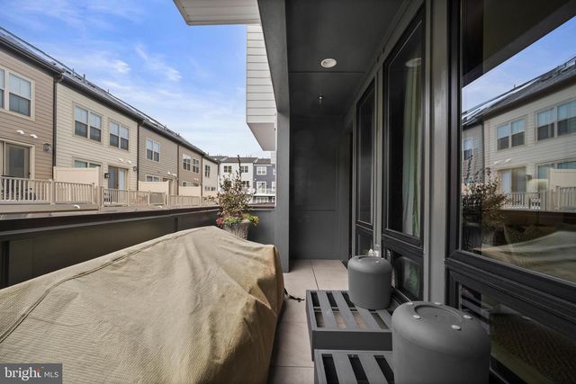 14936 DISPATCH ST, Rockville, MD 20850