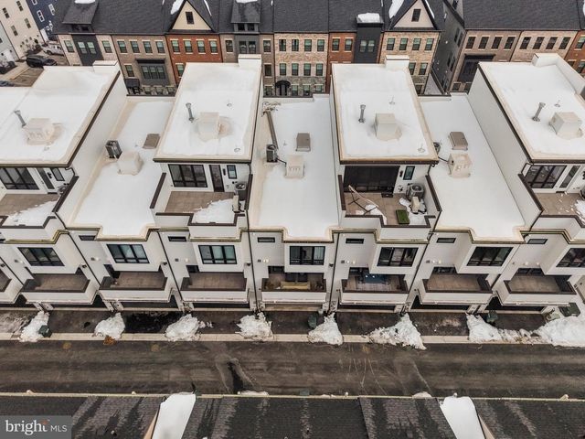 14936 DISPATCH ST, Rockville, MD 20850