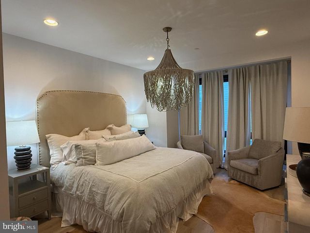 14936 DISPATCH ST, Rockville, MD 20850