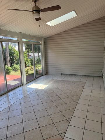 1444A Bessant Ave. A, Little River, SC 29566