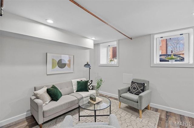 3830 Ohio Avenue, St Louis, MO 63118