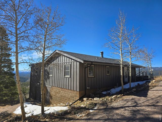 660 Jicarilla Trl, Red Feather Lakes, CO 80545