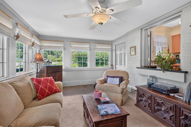 1566 Tates Creek Road, Lexington, KY 40502