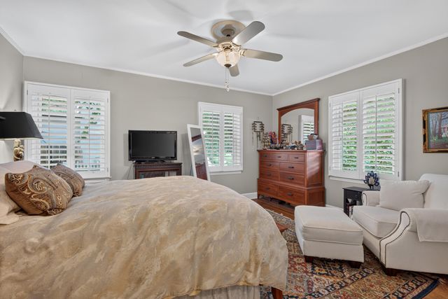1566 Tates Creek Road, Lexington, KY 40502
