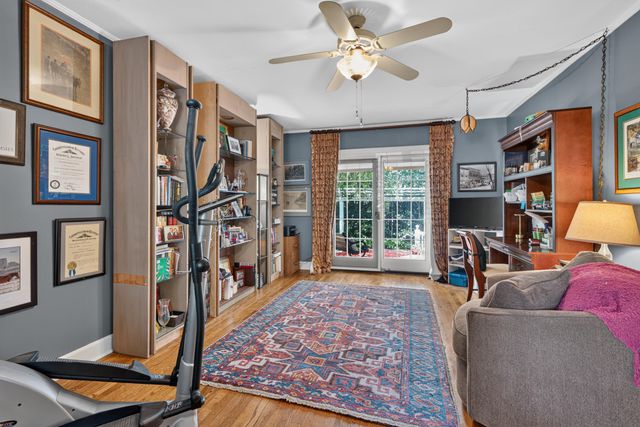1566 Tates Creek Road, Lexington, KY 40502
