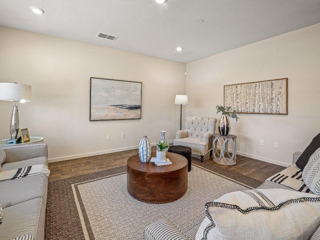 3048 Lemonade Lane, Roseville, CA 95747