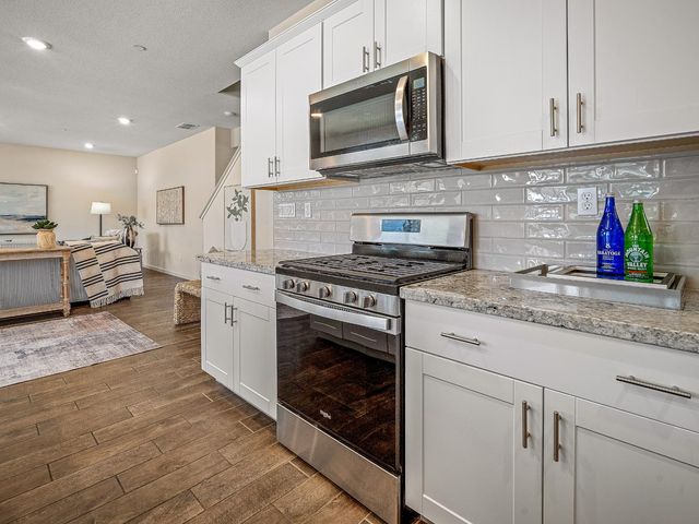 3048 Lemonade Lane, Roseville, CA 95747