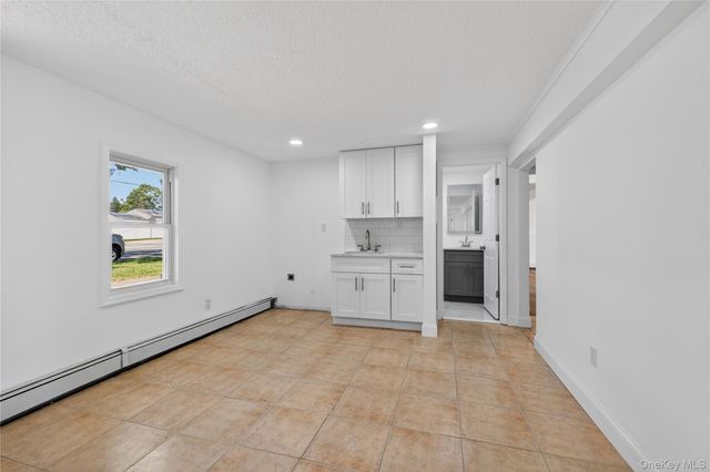 370 Chelsea Avenue, West Babylon, NY 11704