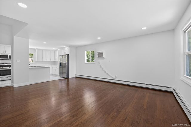 370 Chelsea Avenue, West Babylon, NY 11704