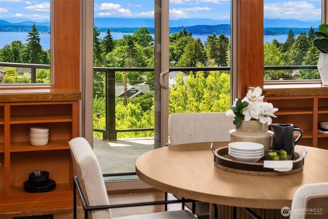 5322 47th Avenue SW, Seattle, WA 98136