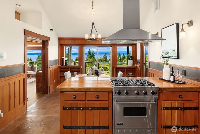 5322 47th Avenue SW, Seattle, WA 98136
