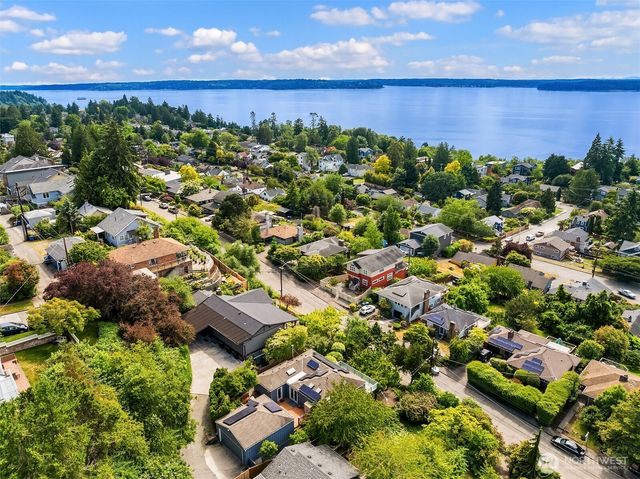 5322 47th Avenue SW, Seattle, WA 98136