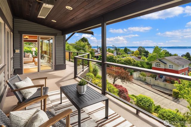 5322 47th Avenue SW, Seattle, WA 98136