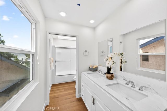 7552 Thousand Oaks, Tujunga, CA 91042