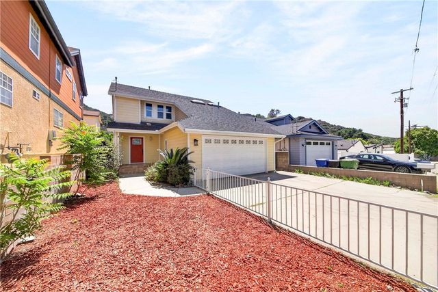 7552 Thousand Oaks, Tujunga, CA 91042