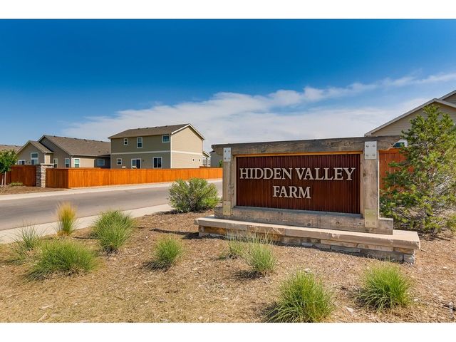 850 Emerald Lakes St, Severance, CO 80550