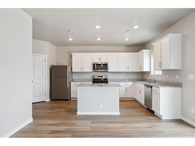 850 Emerald Lakes St, Severance, CO 80550