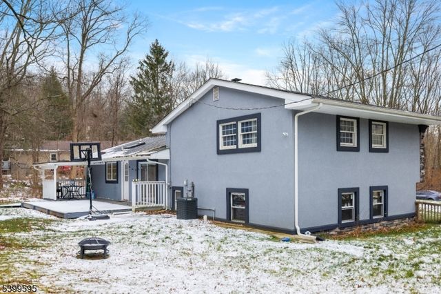66 Silver Grove Rd, Hardyston Twp., NJ 07460