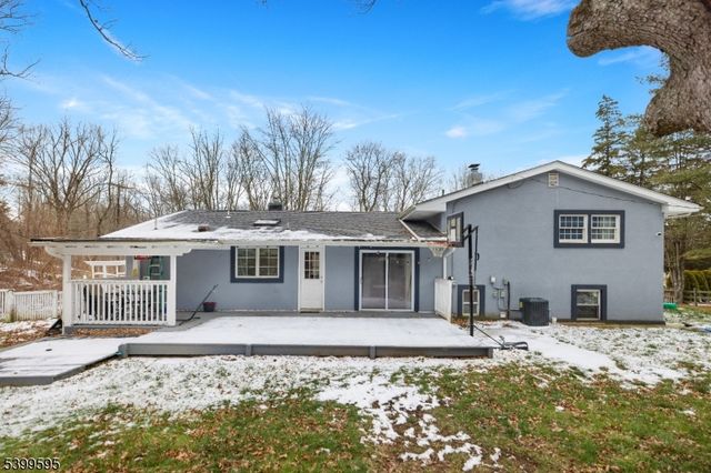 66 Silver Grove Rd, Hardyston Twp., NJ 07460