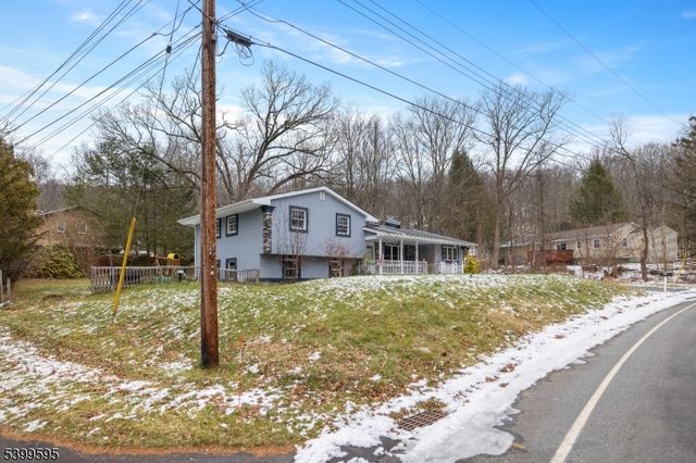 66 Silver Grove Rd, Hardyston Twp., NJ 07460